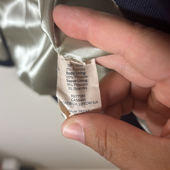 J. Crew Navy Blue Schoolboy Wool Blazer Gold Buttons size 4 - Picture 9 of 15